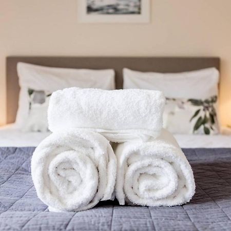 Altido Quiet City Centre Spacious Apartment Edinburgh Bagian luar foto