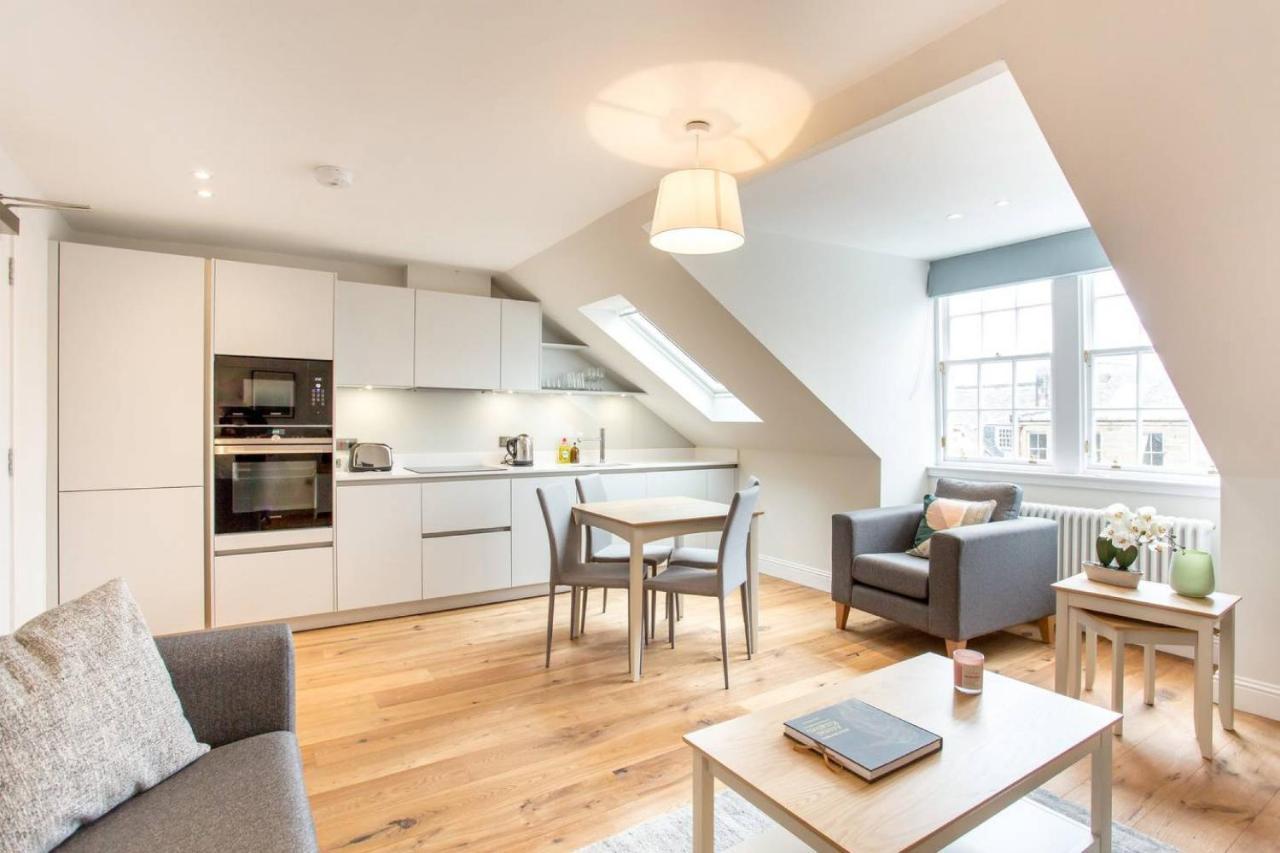 Altido Quiet City Centre Spacious Apartment Edinburgh Bagian luar foto