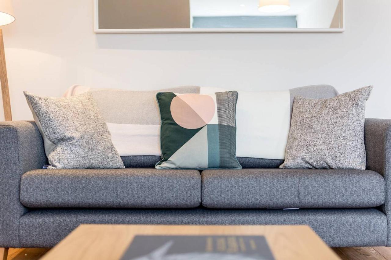 Altido Quiet City Centre Spacious Apartment Edinburgh Bagian luar foto