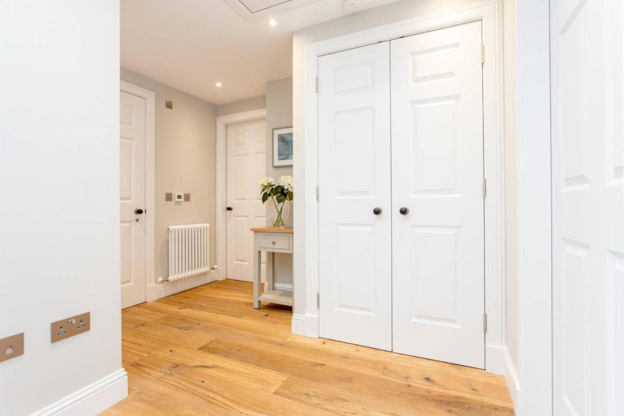Altido Quiet City Centre Spacious Apartment Edinburgh Bagian luar foto
